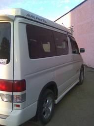 2000 Mazda Bongo Friendee Pictures