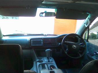 2000 Mazda Bongo Friendee Photos