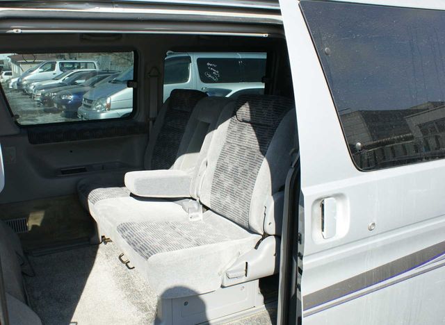 2001 Mazda Bongo Friendee