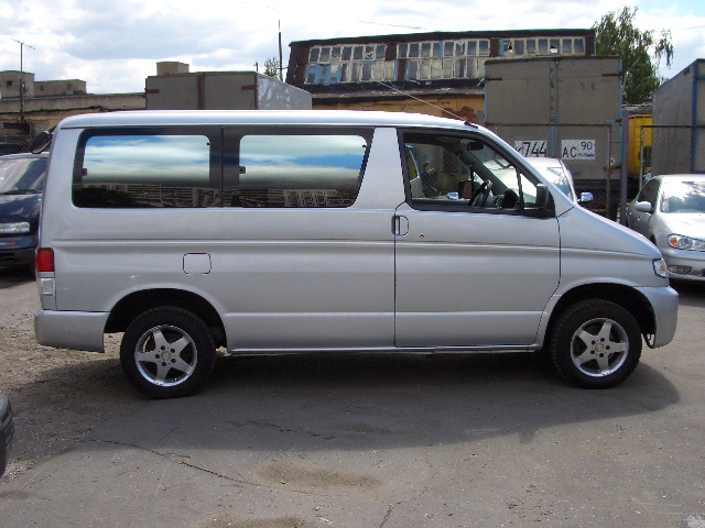 2001 Mazda Bongo Friendee Photos