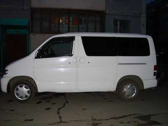 2001 Mazda Bongo Friendee Photos