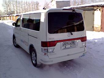 2001 Mazda Bongo Friendee Pictures