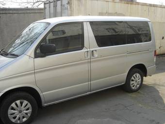 2001 Mazda Bongo Friendee Pictures