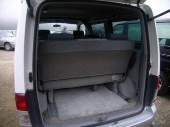 2001 Mazda Bongo Friendee Photos