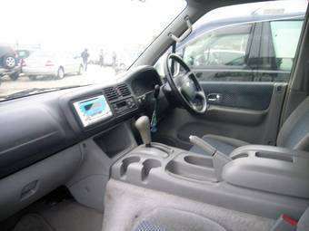 2001 Mazda Bongo Friendee Wallpapers