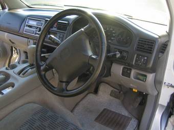 2001 Mazda Bongo Friendee For Sale