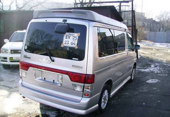 2001 Mazda Bongo Friendee Photos