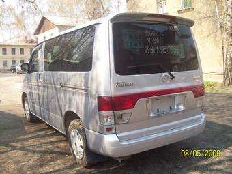 2001 Mazda Bongo Friendee Photos