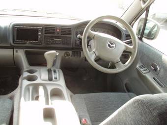 2001 Mazda Bongo Friendee Pictures