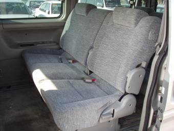 2001 Mazda Bongo Friendee Photos