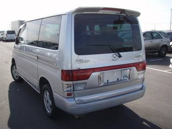 2001 Mazda Bongo Friendee Photos