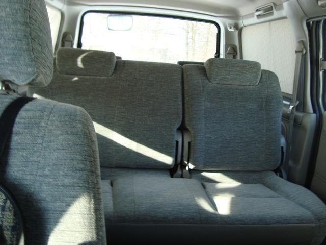 2002 Mazda Bongo Friendee