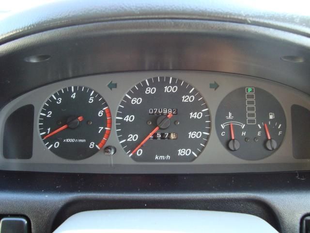 2002 Mazda Bongo Friendee