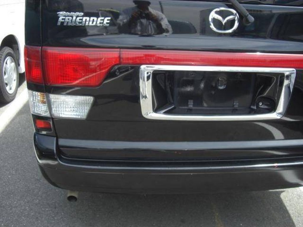 2002 Mazda Bongo Friendee