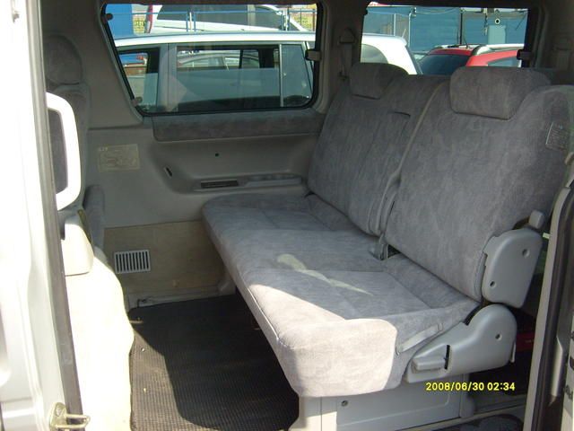 2002 Mazda Bongo Friendee
