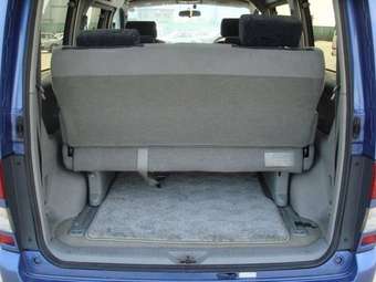 2002 Mazda Bongo Friendee Pictures