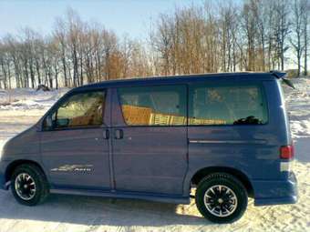 2002 Mazda Bongo Friendee Pictures