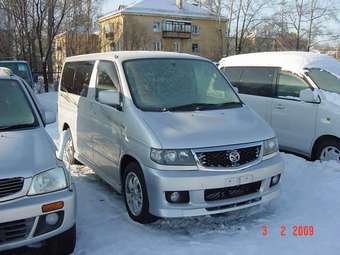 2002 Mazda Bongo Friendee Pictures
