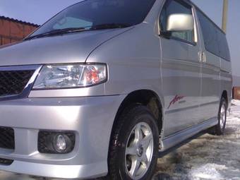 2002 Mazda Bongo Friendee Pics