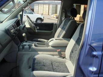 2002 Mazda Bongo Friendee Pics