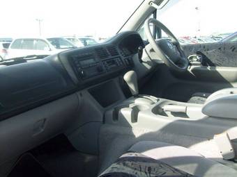 2002 Mazda Bongo Friendee Wallpapers