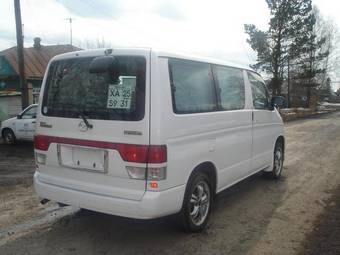 2002 Mazda Bongo Friendee Photos