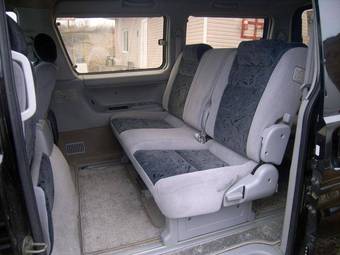 2002 Mazda Bongo Friendee Photos