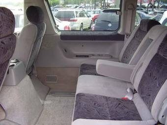 2002 Mazda Bongo Friendee Pictures