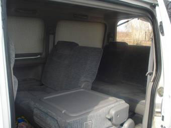 2002 Mazda Bongo Friendee Pictures