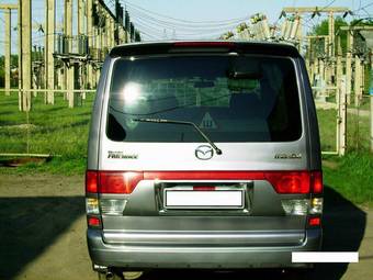 2002 Mazda Bongo Friendee Pictures