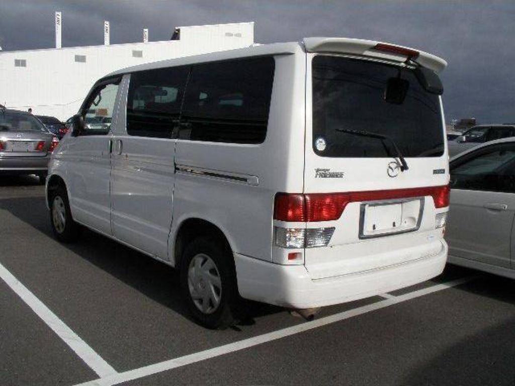 2003 Mazda Bongo Friendee