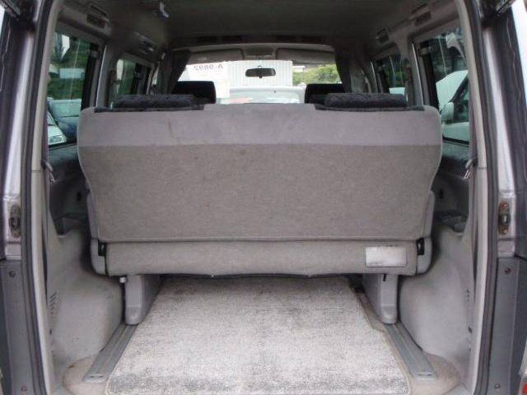 2003 Mazda Bongo Friendee