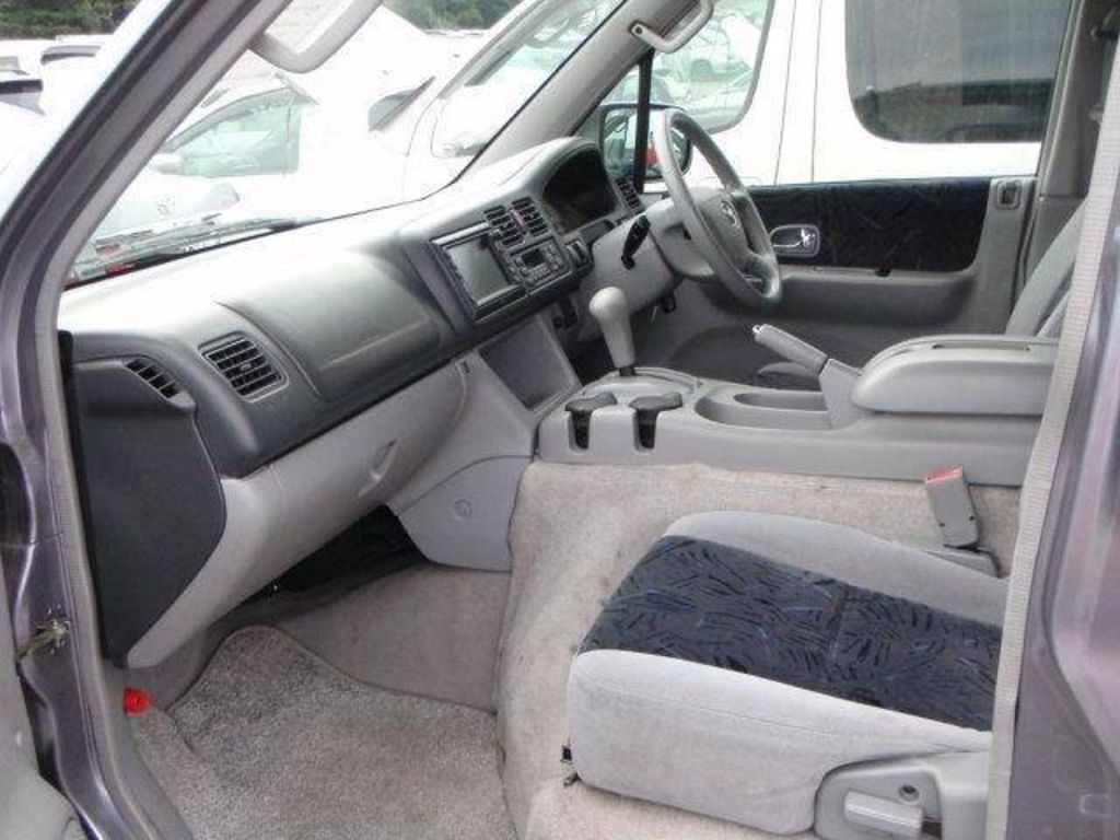2003 Mazda Bongo Friendee