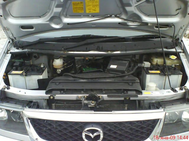 2003 Mazda Bongo Friendee