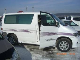 2003 Mazda Bongo Friendee Images