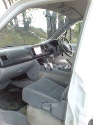 2003 Mazda Bongo Friendee Pics
