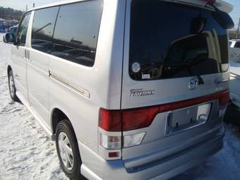 2004 Mazda Bongo Friendee Pictures