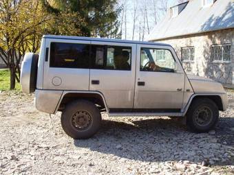 2004 Mazda Bongo Friendee Photos