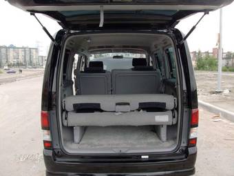 2004 Mazda Bongo Friendee Pictures