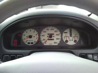 2005 Mazda Bongo Friendee Pics