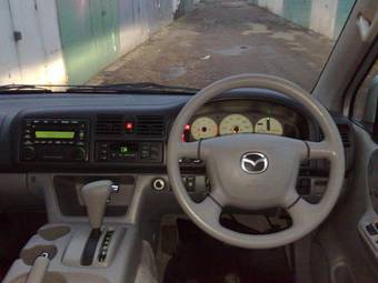 2005 Mazda Bongo Friendee Pics