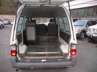 2001 Mazda Bongo Van Pics