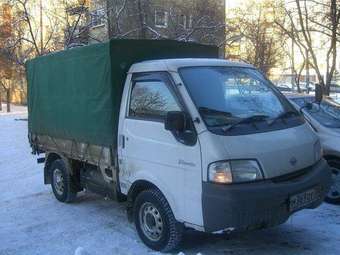 2001 Mazda Bongo Van Photos