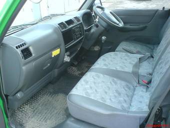 2002 Mazda Bongo Van Pictures