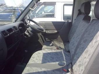 2003 Mazda Bongo Van Photos