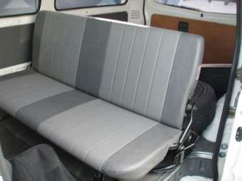 2004 Mazda Bongo Van Pictures