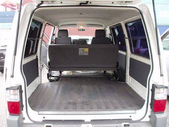 2005 Mazda Bongo Van Pictures