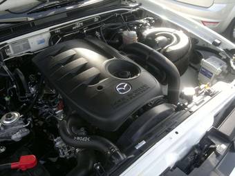 2010 Mazda BT-50 Images