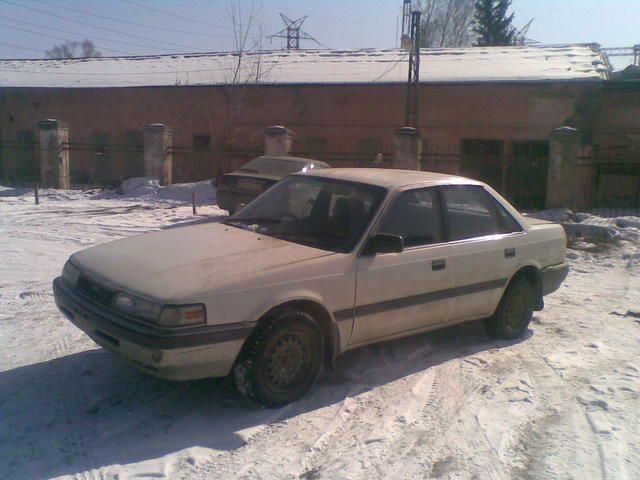 1989 Mazda Capella