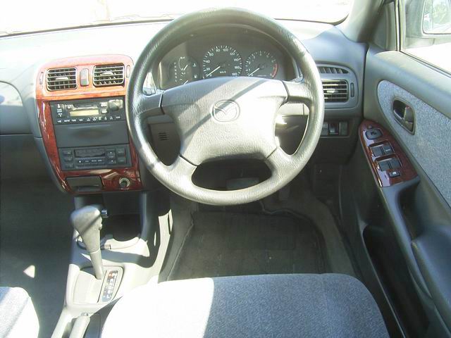 1999 Mazda Capella Pictures